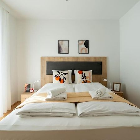 Sunny 1Br Home With Balcony By Hm Vienna Luaran gambar